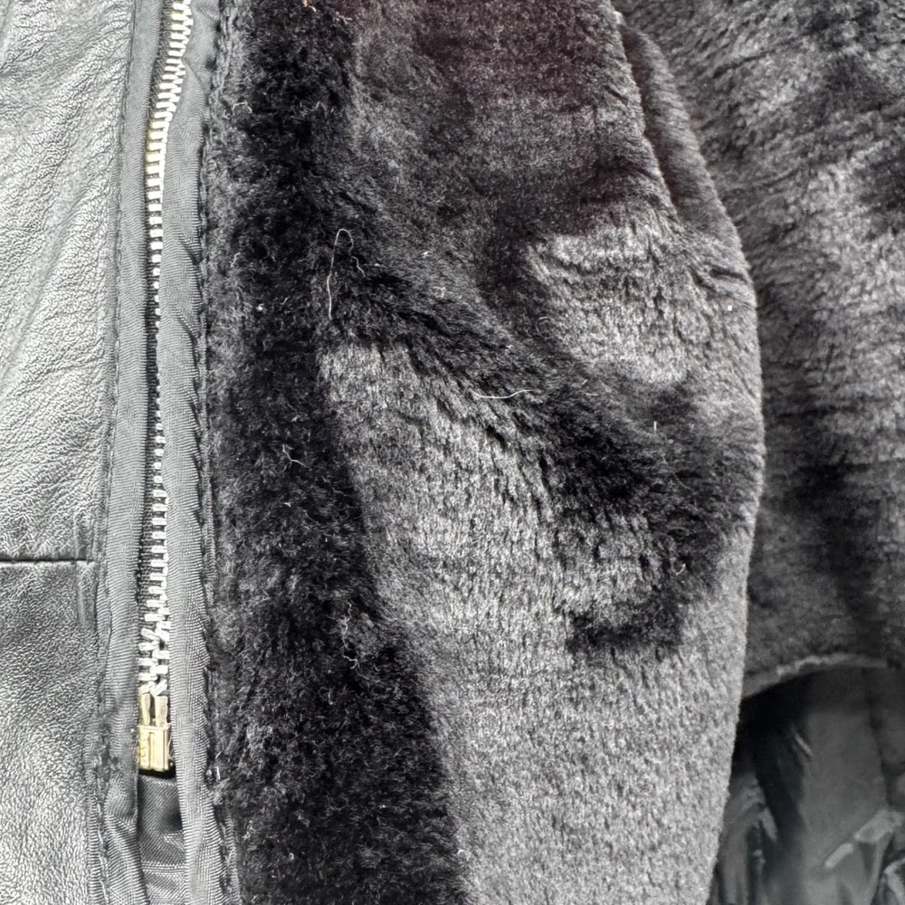 Vintage 100% Genuine Black Leather‎ Bomber Jacket Faux Fur Lined Men Sz 42 Large
